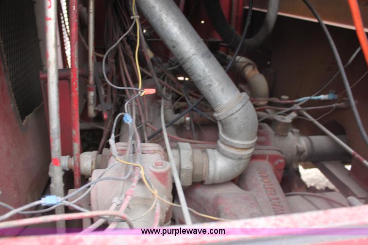 image for item E8475 1972 International fire engine