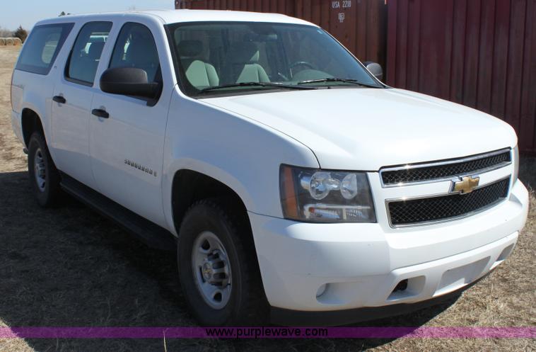 image for item E8480 2009 Chevrolet Suburban 2500 LS SUV
