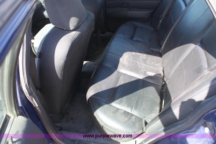 image for item E8481 2007 Ford Crown Victoria Police Interceptor