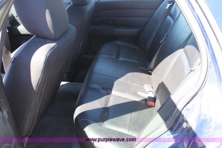 image for item E8482 2008 Ford Crown Victoria Police Interceptor
