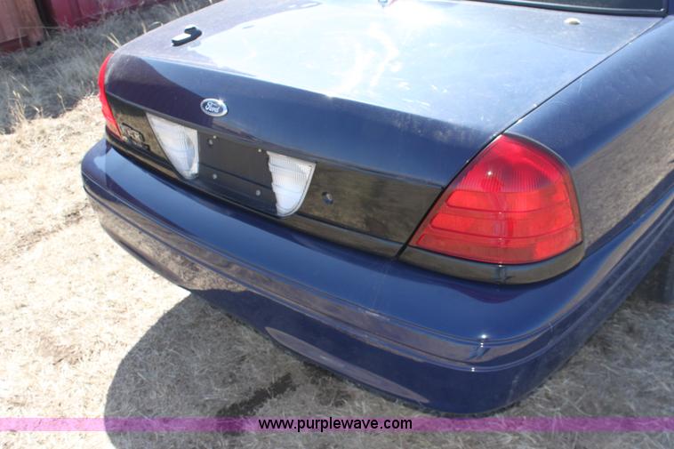 image for item E8483 2008 Ford Crown Victoria Police Interceptor