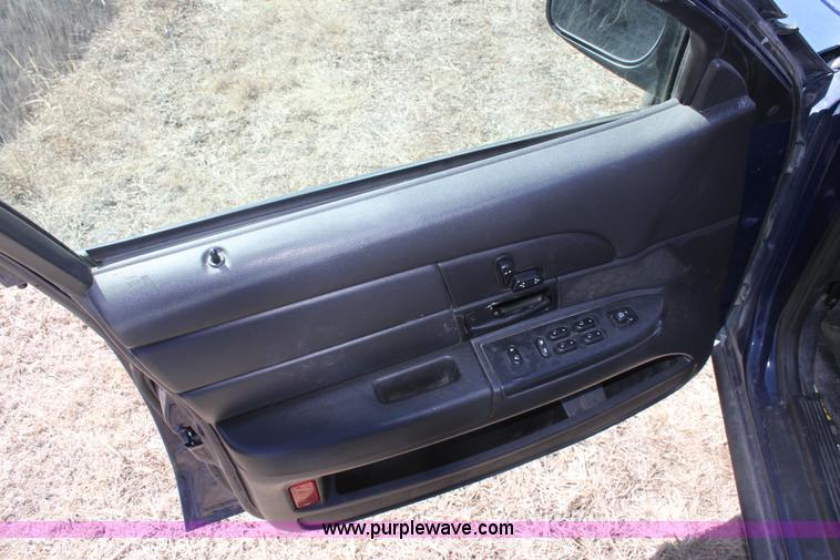 image for item E8484 2008 Ford Crown Victoria Police Interceptor