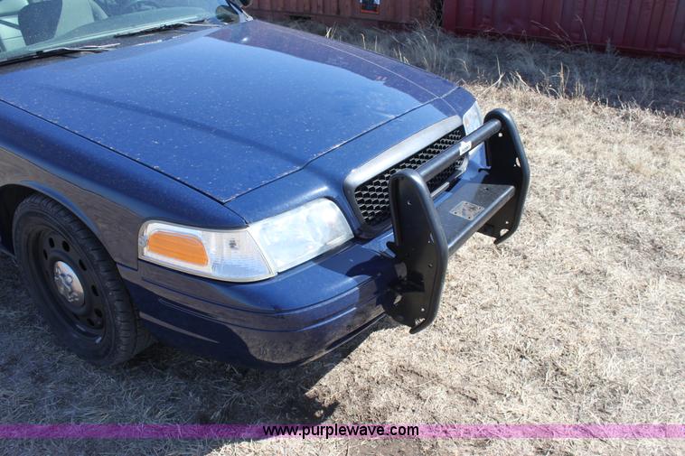 image for item E8484 2008 Ford Crown Victoria Police Interceptor