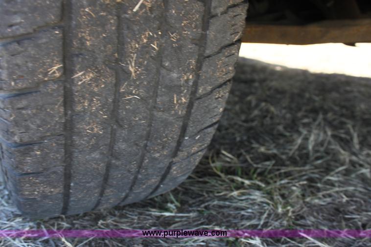 image for item E8485 2009 Chevrolet Express 3500 Extended van