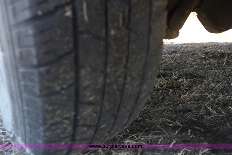 image for item E8485 2009 Chevrolet Express 3500 Extended van