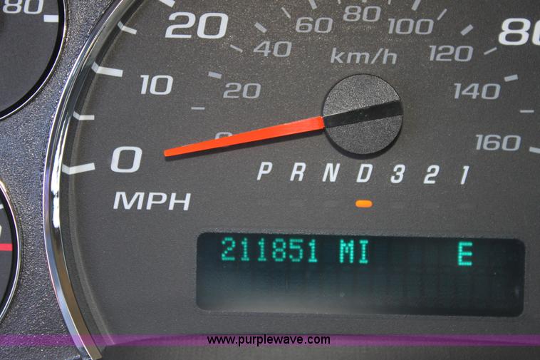 image for item E8486 2009 Chevrolet Express G3500 van