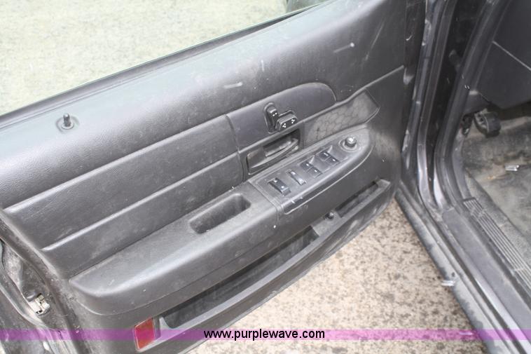 image for item F2537 2009 Ford Crown Victoria Police Interceptor