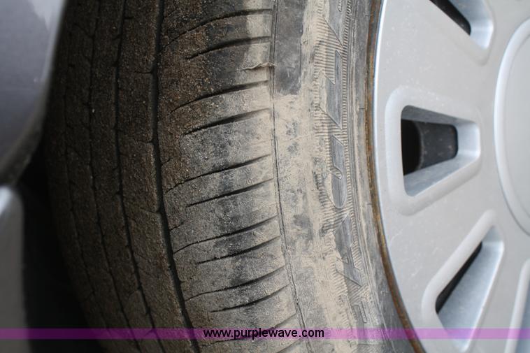 image for item F2540 2010 Ford Crown Victoria