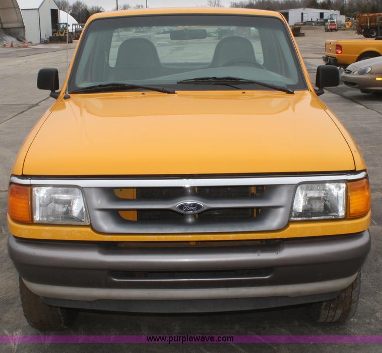 image for item F2544 1997 Ford Ranger pickup truck