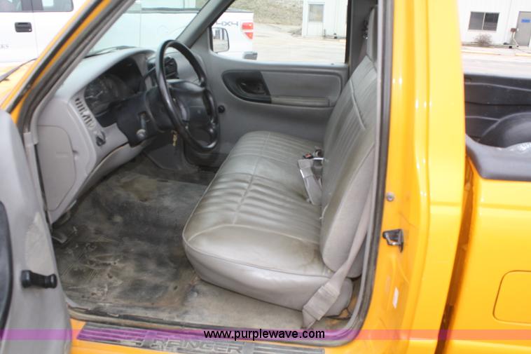 image for item F2544 1997 Ford Ranger pickup truck