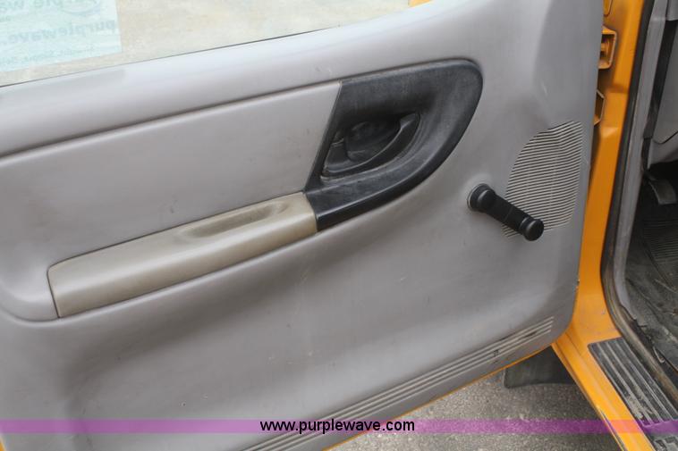image for item F2544 1997 Ford Ranger pickup truck