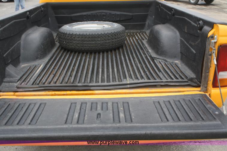 image for item F2544 1997 Ford Ranger pickup truck