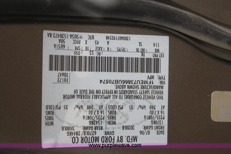 image for item F2545 2006 Ford Explorer XLT SUV