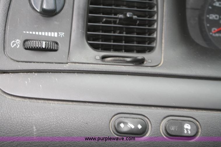 image for item F2548 2010 Ford Crown Victoria Police Interceptor