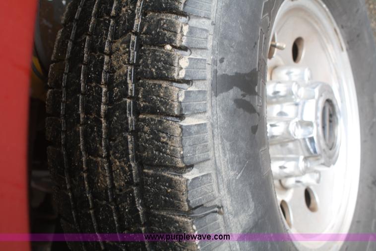 image for item F2562 2001 Ford Excursion XLT SUV