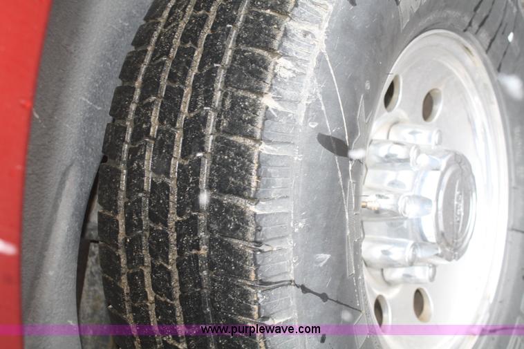 image for item F2562 2001 Ford Excursion XLT SUV