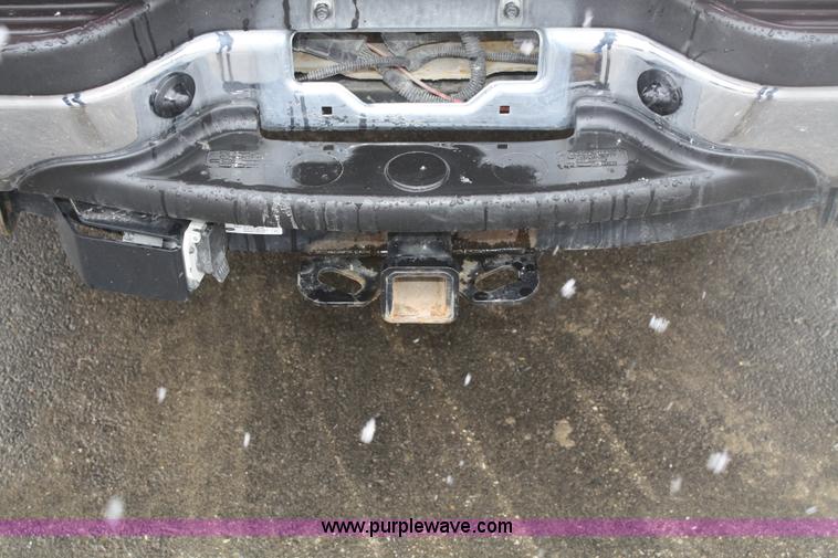 image for item F2562 2001 Ford Excursion XLT SUV