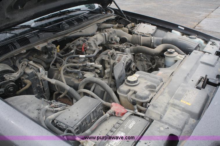 image for item F2567 2007 Ford Crown Victoria Police Interceptor