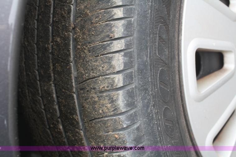 image for item F2567 2007 Ford Crown Victoria Police Interceptor