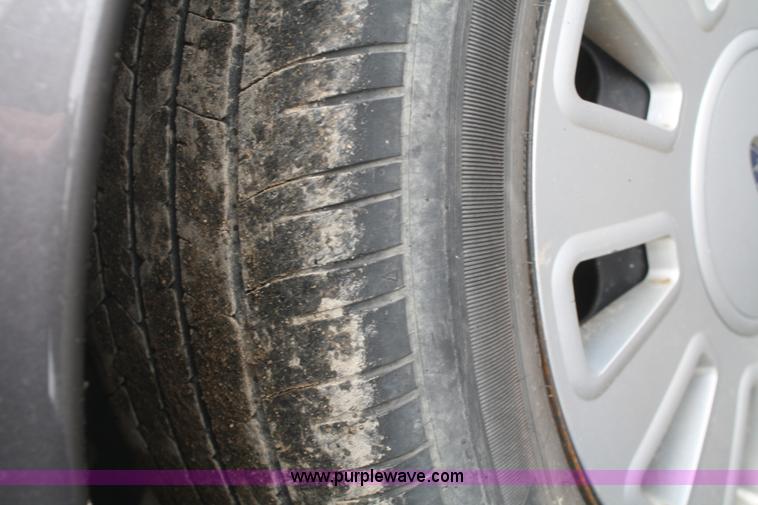 image for item F2568 2010 Ford Crown Victoria Police Interceptor