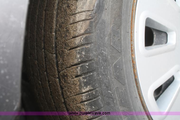 image for item F2568 2010 Ford Crown Victoria Police Interceptor