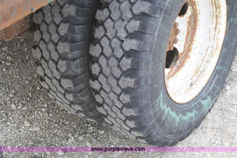 image for item F2786 1987 Chevrolet C30 flatbed pickup truck