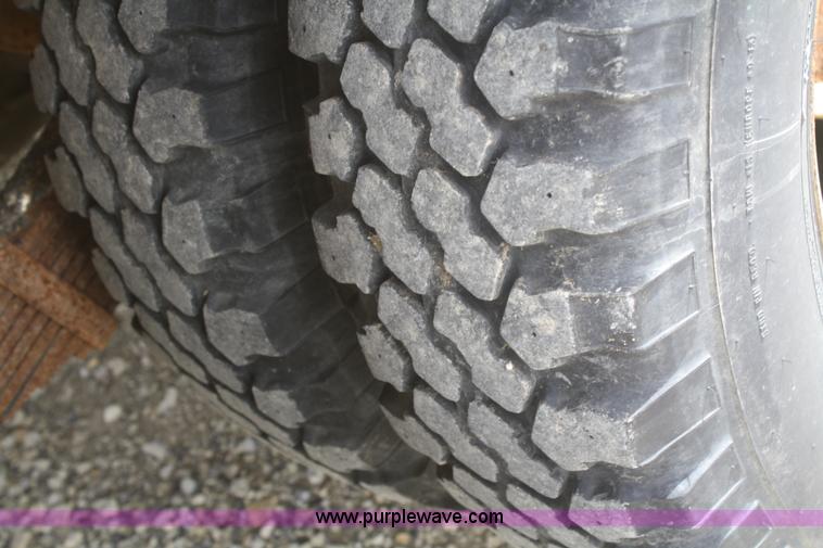 image for item F2786 1987 Chevrolet C30 flatbed pickup truck