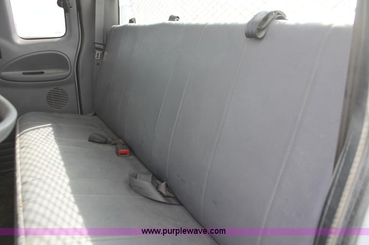 image for item F2787 2001 Dodge Ram 2500 Quad Cab pickup truck