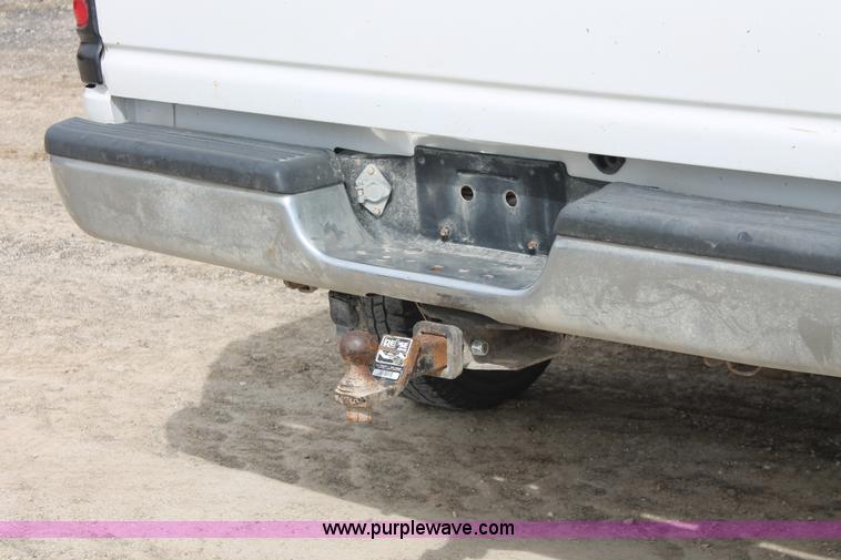 image for item F2787 2001 Dodge Ram 2500 Quad Cab pickup truck