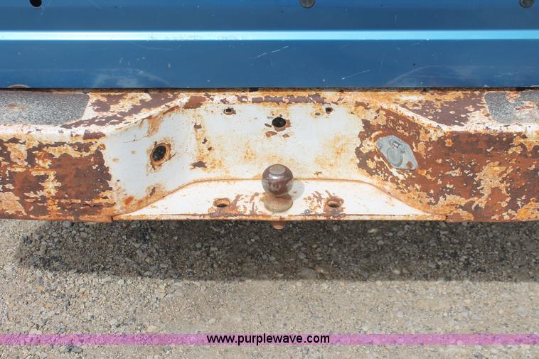 image for item F2792 1990 Ford F250 pickup truck