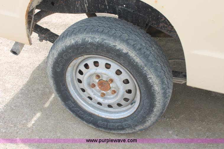 image for item F2793 1986 Chevrolet S10 Extended Cab pickup truck