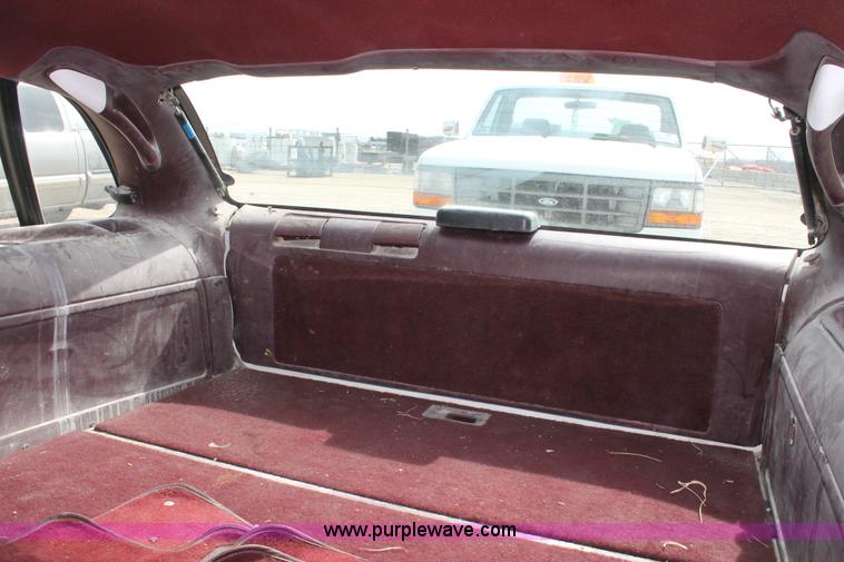 image for item F2934 1994 Chevrolet Caprice Classic wagon