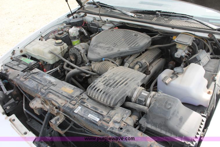 image for item F2934 1994 Chevrolet Caprice Classic wagon