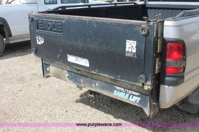 image for item F2935 1999 Dodge Ram 2500 SLT pickup truck