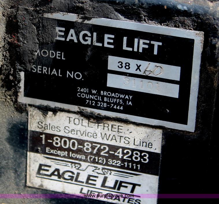 image for item F2935 1999 Dodge Ram 2500 SLT pickup truck