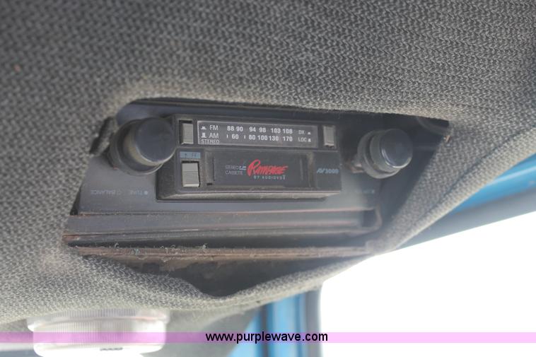 image for item F2943 1991 Ford 7710 MFWD tractor