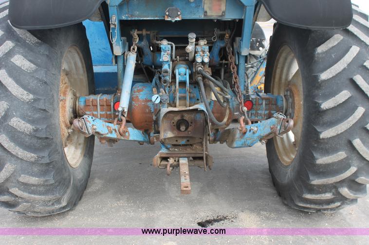 image for item F2943 1991 Ford 7710 MFWD tractor