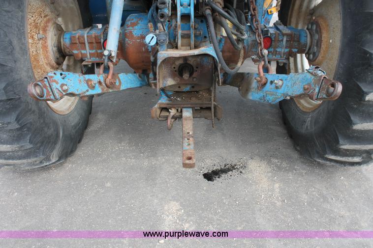 image for item F2943 1991 Ford 7710 MFWD tractor