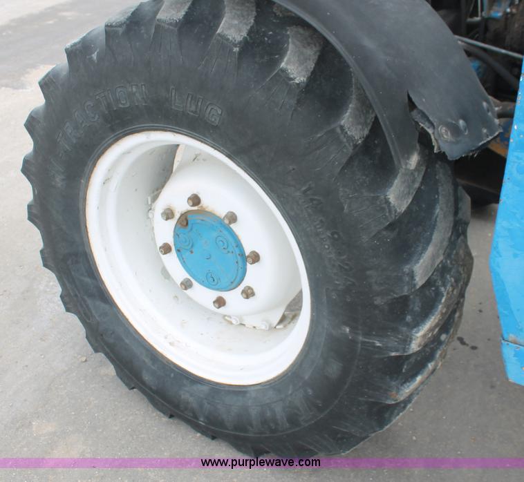 image for item F2943 1991 Ford 7710 MFWD tractor