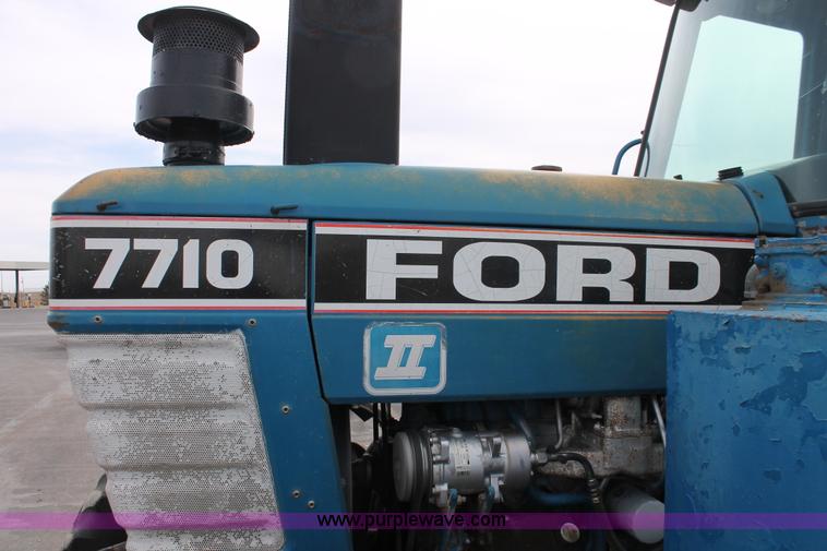 image for item F2943 1991 Ford 7710 MFWD tractor
