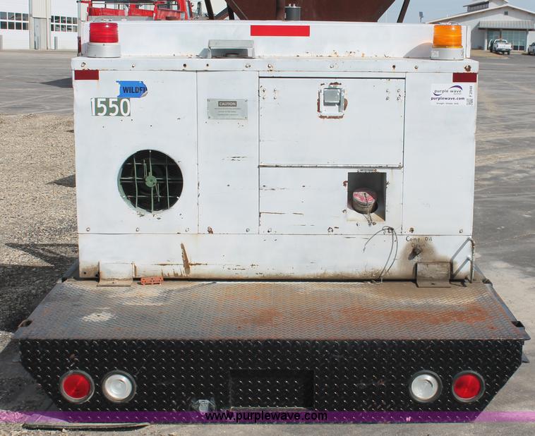 image for item F2948 Flatbed with high pressure air system