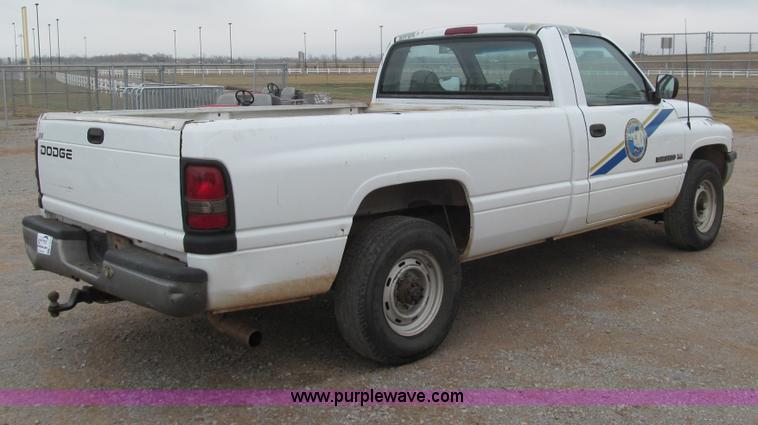 image for item F3122 1996 Dodge Ram 2500 pickup truck