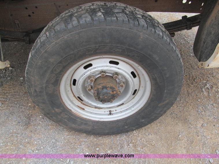 image for item F3122 1996 Dodge Ram 2500 pickup truck