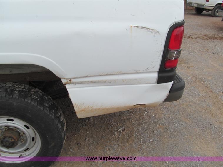 image for item F3122 1996 Dodge Ram 2500 pickup truck