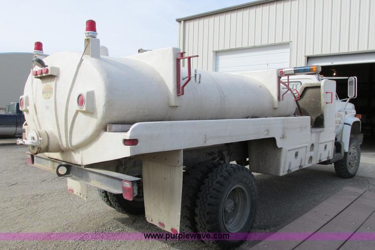 image for item F8603 1981 GMC 7000 water truck