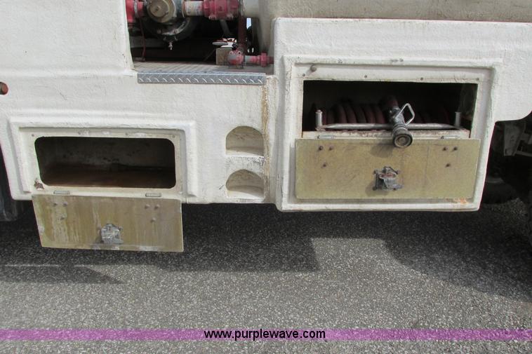 image for item F8603 1981 GMC 7000 water truck