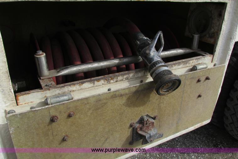 image for item F8603 1981 GMC 7000 water truck