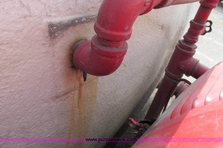 image for item F8603 1981 GMC 7000 water truck