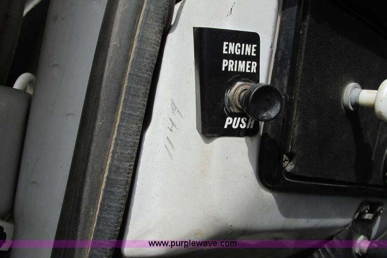 image for item F8603 1981 GMC 7000 water truck