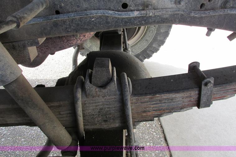 image for item F8603 1981 GMC 7000 water truck